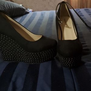 Torrid Studded Black Wedge size 11
